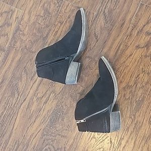 Very G Women's Size 7 Booties